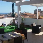 B&B Attico Del Sole 로메타밀리아